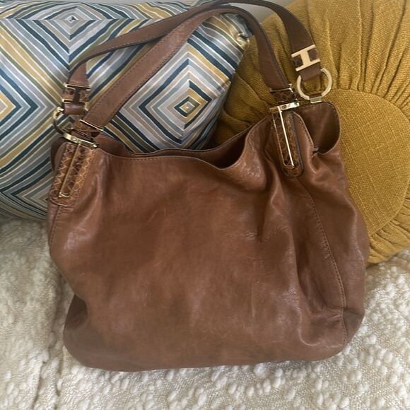 Michael Kors Matilda Leather Women’s Satchel Bag - Picture 6 of 12